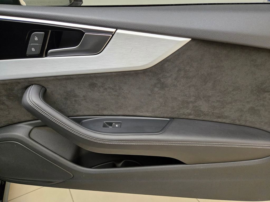 Used 2021 Audi S5 Premium Plus w/ Premium Plus image 22