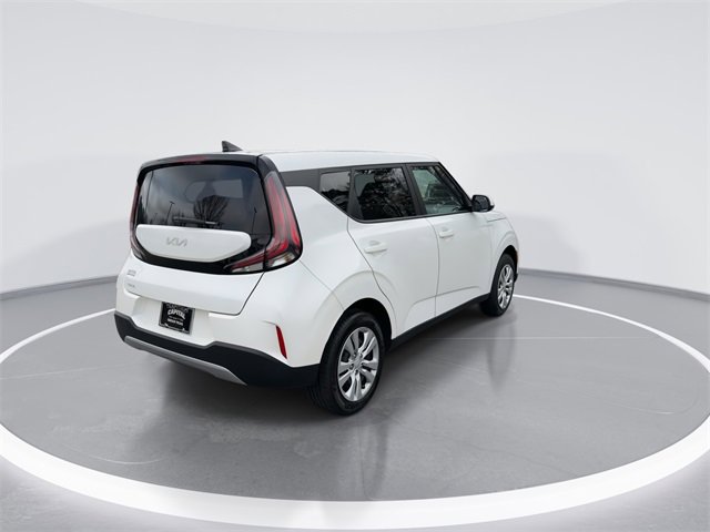 Used 2025 Kia Soul LX image 8