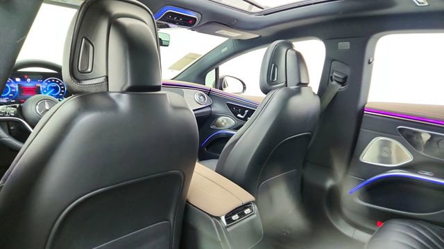 Used 2023 Mercedes-Benz EQS 450+ Sedan image 30