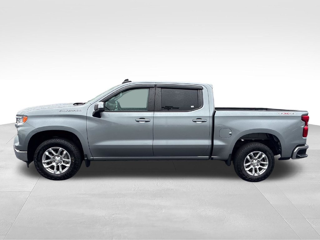 Used 2023 Chevrolet Silverado 1500 LT AWD/4WD image 2