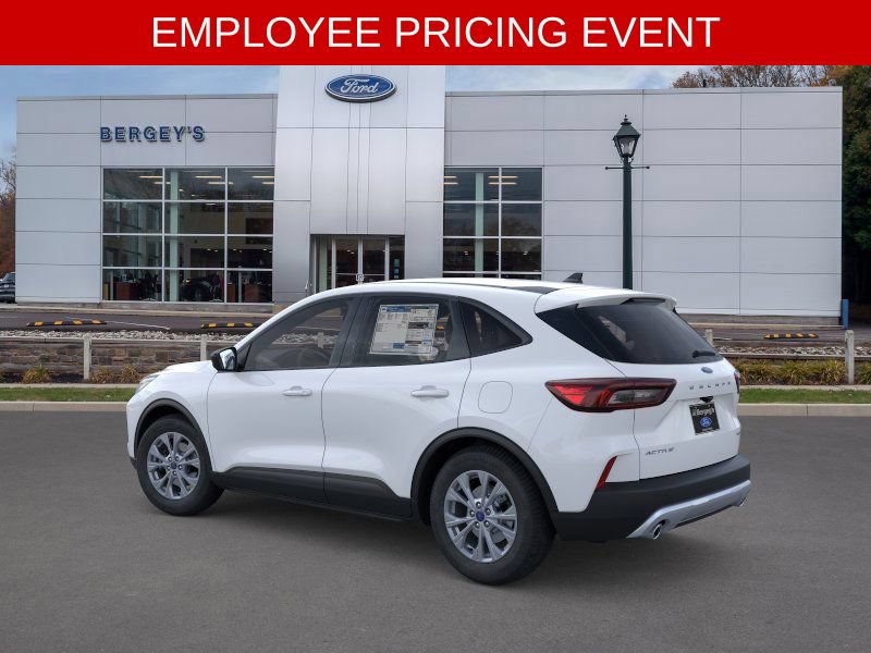 New 2026 Ford Escape Active w/ Cold Weather Package AWD/4WD image 4