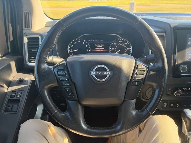 Used 2022 Nissan Frontier SV RWD image 11