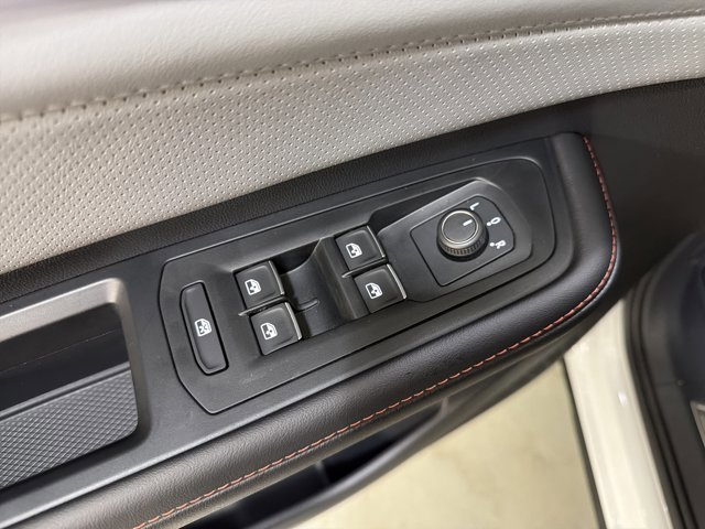Certified 2026 Volkswagen Atlas Peak Edition AWD/4WD image 19