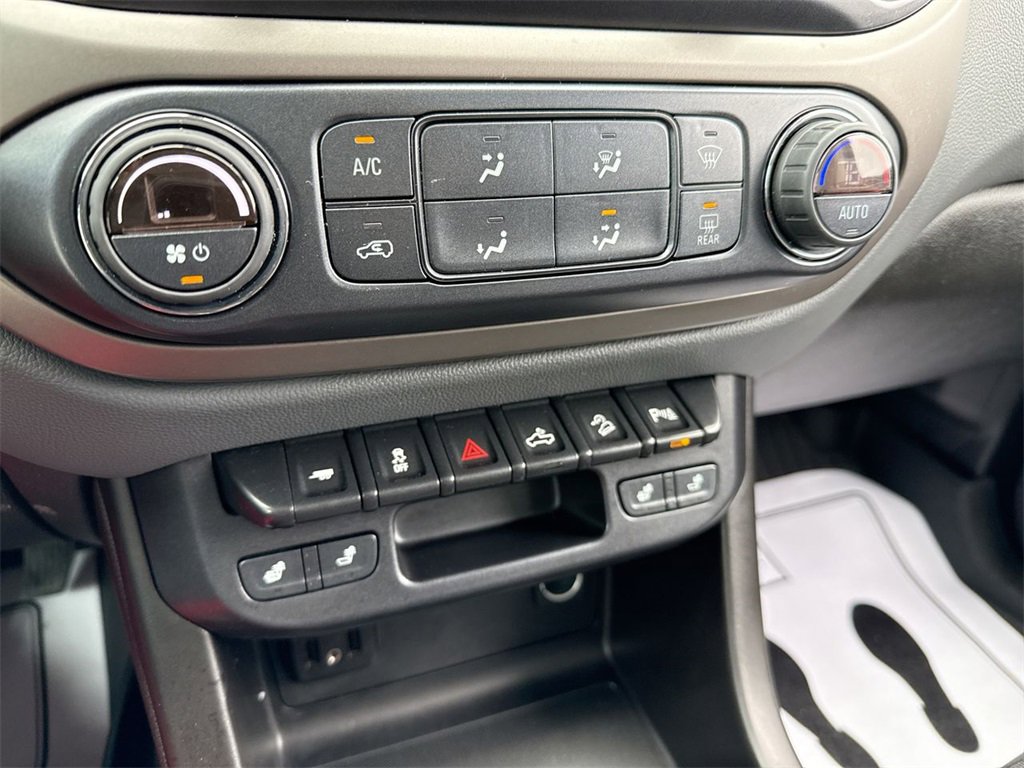 Used 2019 Chevrolet Colorado Z71 image 19