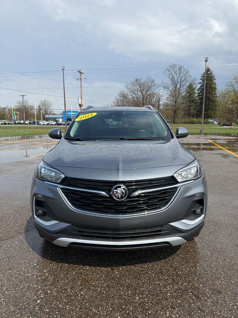 Used 2021 Buick Encore GX Select AWD/4WD image 2