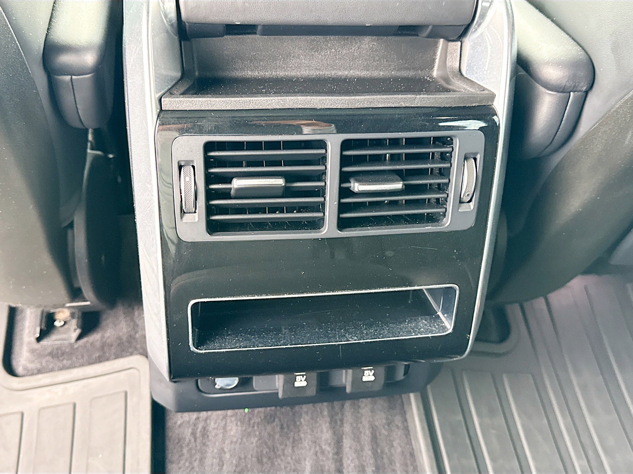 Used 2020 Land Rover Range Rover Sport HSE image 20