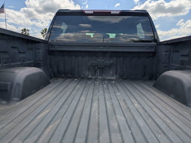 Used 2025 Chevrolet Silverado 1500 Custom Trail Boss w/ Dark Appearance Package image 11