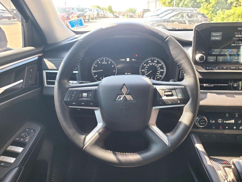 Used 2022 Mitsubishi Outlander SEL FWD image 9