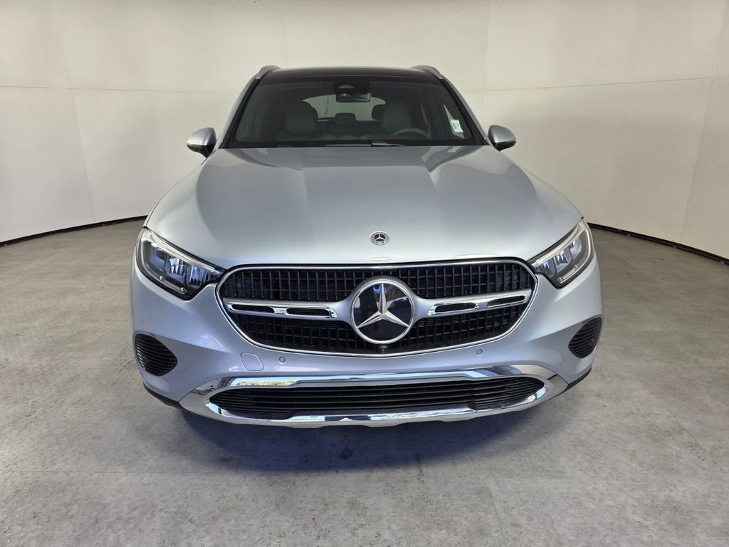 New 2026 Mercedes-Benz GLC 300 image 2