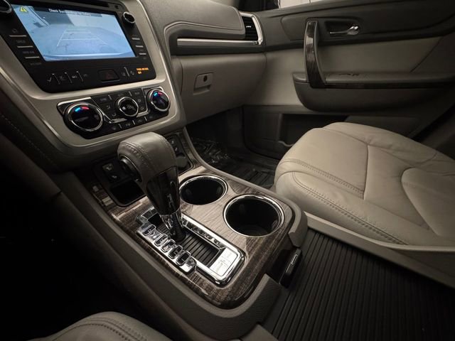 Used 2017 GMC Acadia Limited SLT image 10