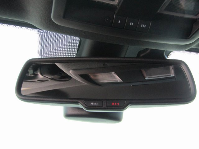 Used 2016 Dodge Challenger SRT Hellcat image 22