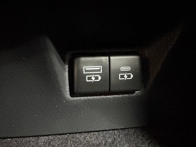 Certified 2025 Toyota Camry SE FWD image 20