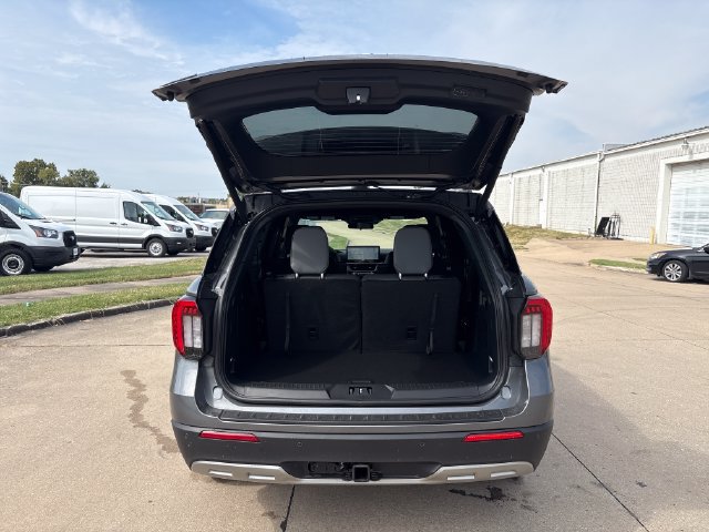 New 2027 Ford Explorer Active AWD/4WD image 12