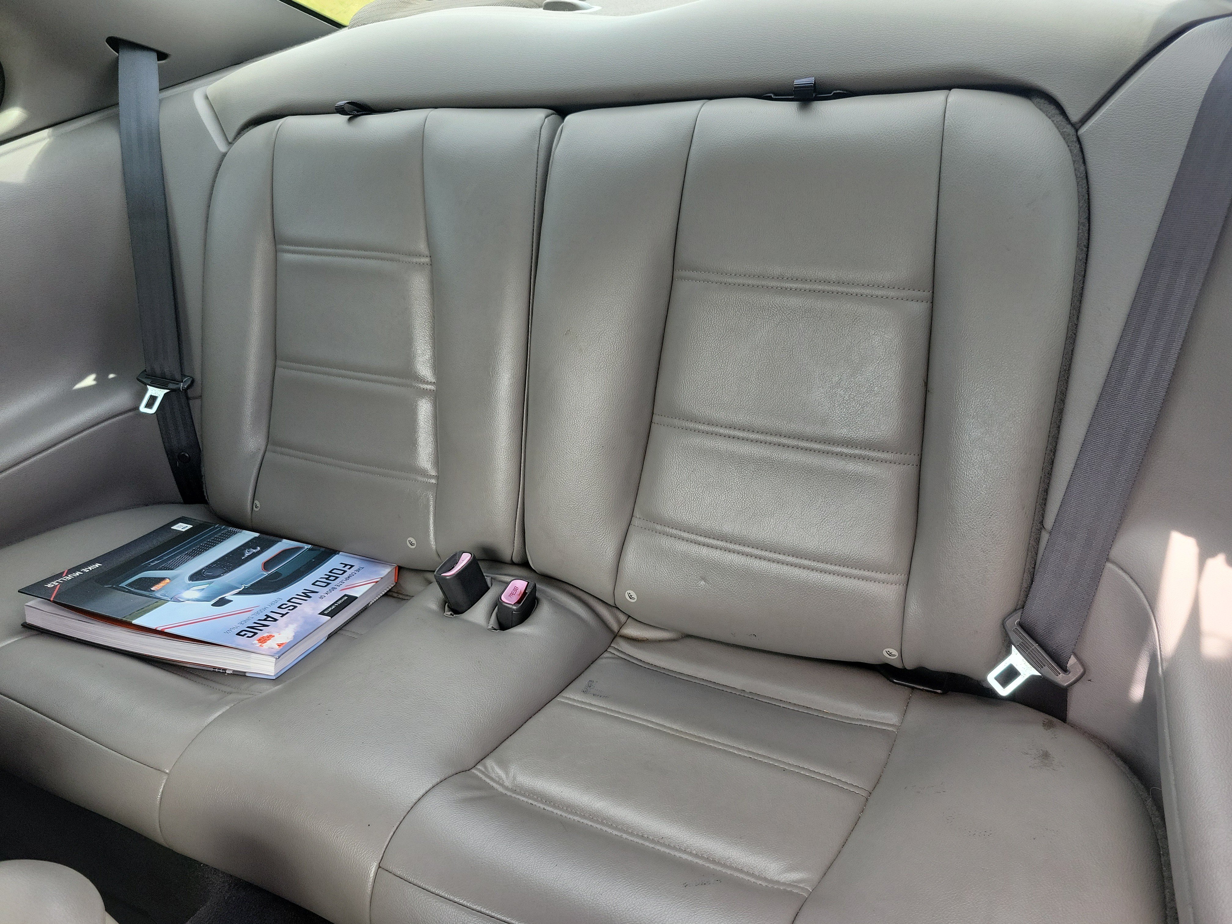 Used 2004 Ford Mustang Premium RWD image 12