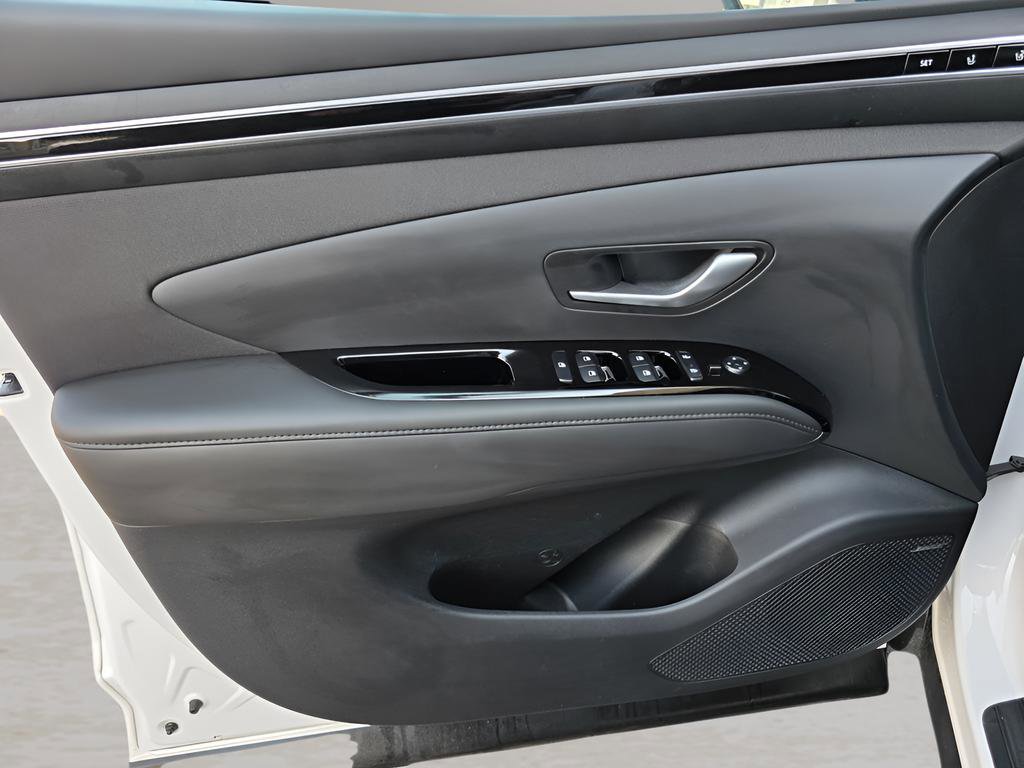 Certified 2023 Hyundai Tucson Limited image 17