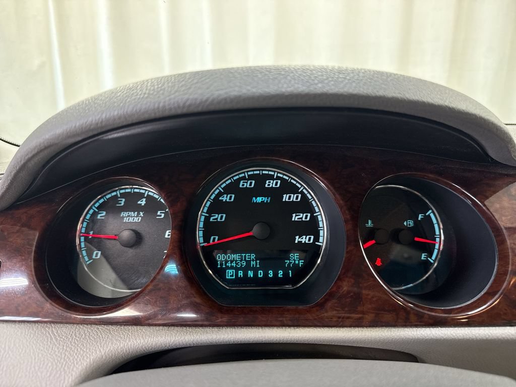 Used 2011 Buick Lucerne CXL FWD image 15