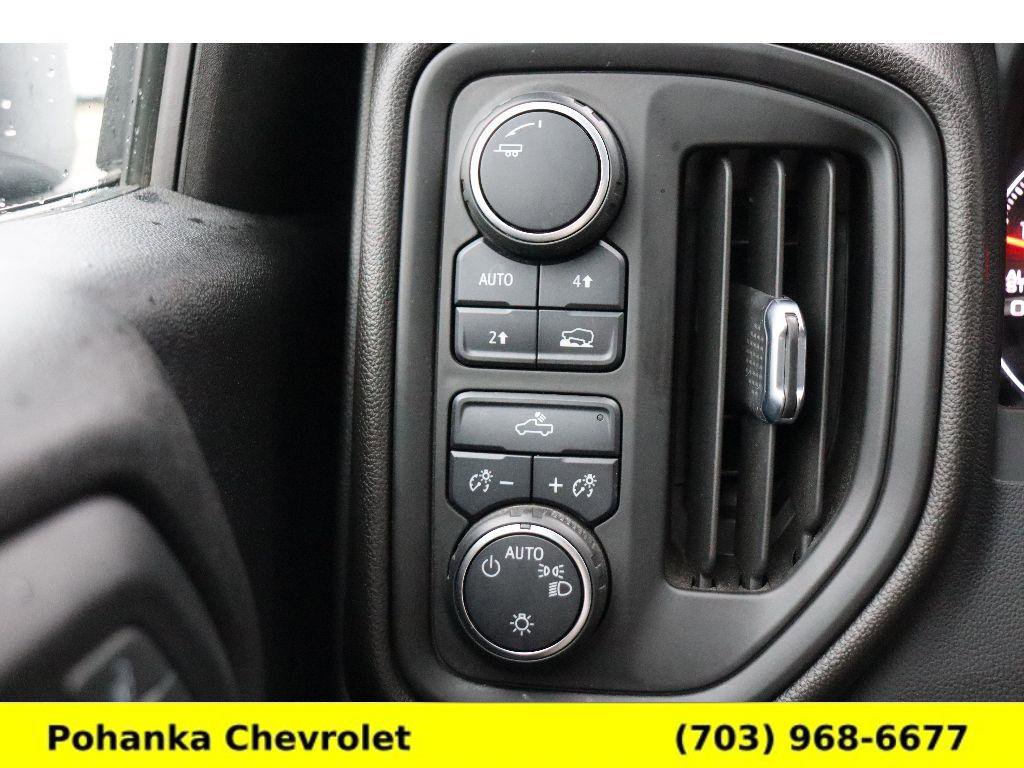Used 2022 Chevrolet Silverado 1500 Custom image 13