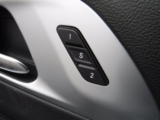 New 2026 Chrysler Pacifica Limited image 16