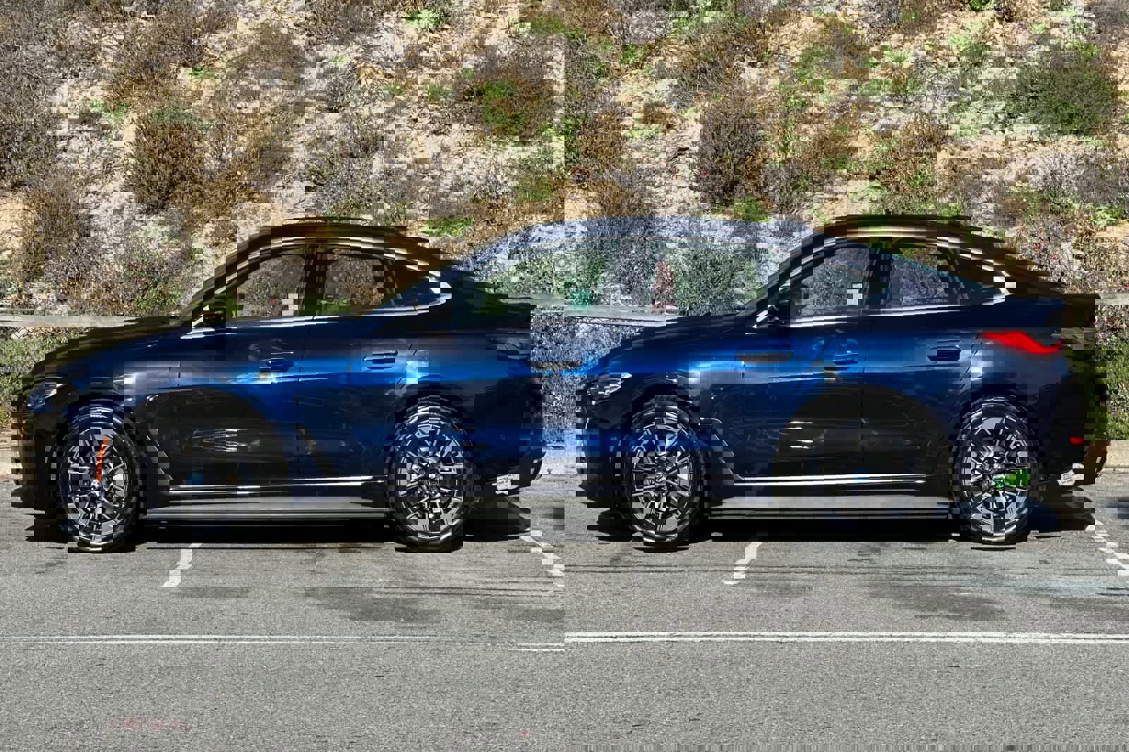 Certified 2023 BMW i4 eDrive35 image 9