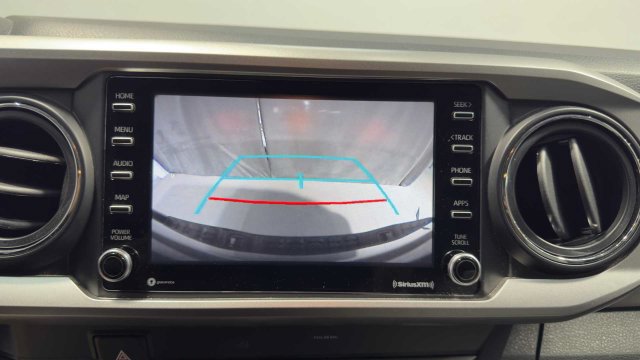 Used 2020 Toyota Tacoma SR5 RWD image 27