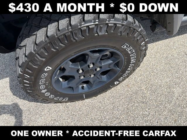 Used 2023 Jeep Wrangler Unlimited w/ Cold Weather Group AWD/4WD image 11