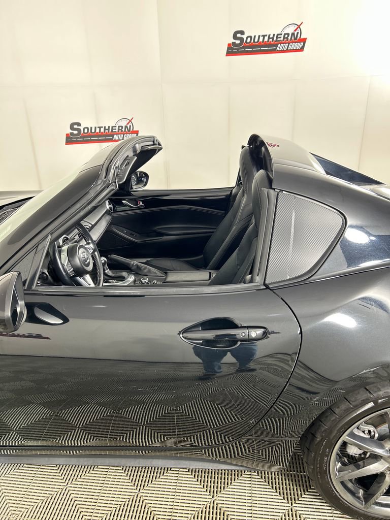 Used 2021 MAZDA MX-5 Miata RF Grand Touring image 18