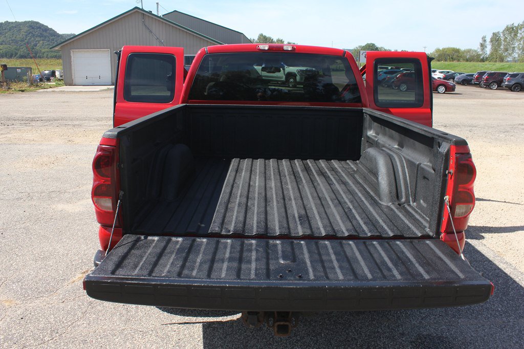 Used 2003 Chevrolet Silverado 1500 LS w/ Off-Road Package AWD/4WD image 39