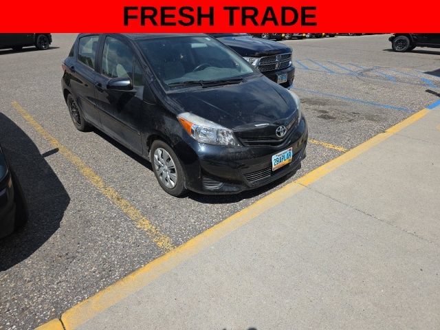 Used 2014 Toyota Yaris LE FWD image 1
