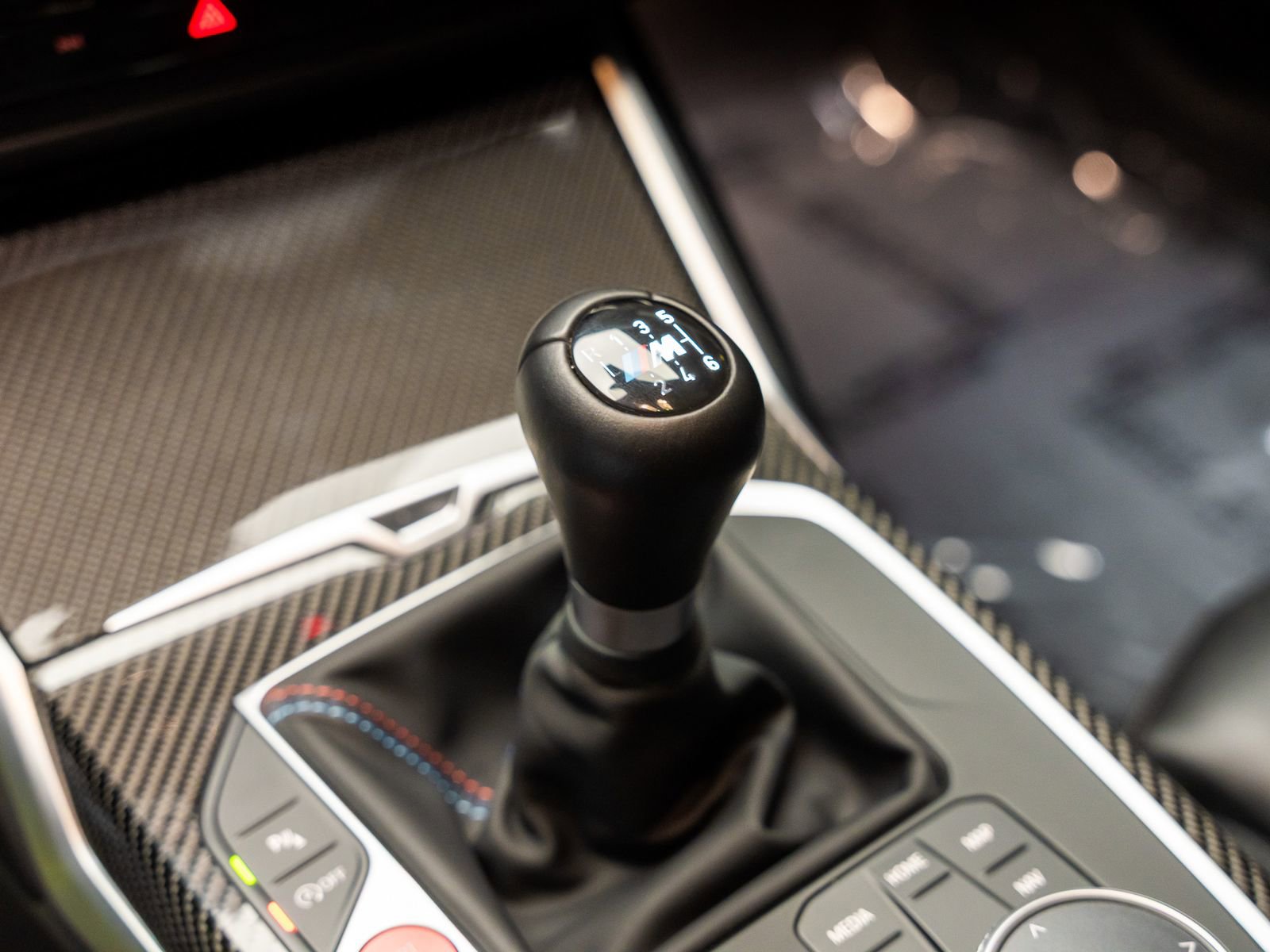 Used 2025 BMW M2 w/ Lighting Package image 6