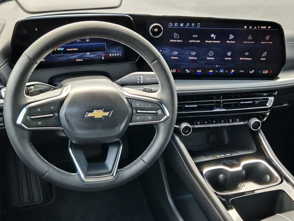 New 2026 Chevrolet Traverse LT w/ Sun and Wheel Package FWD image 30