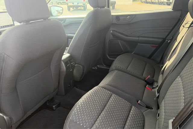 Used 2023 Ford Escape Active w/ Tech Pack #1 AWD/4WD image 10