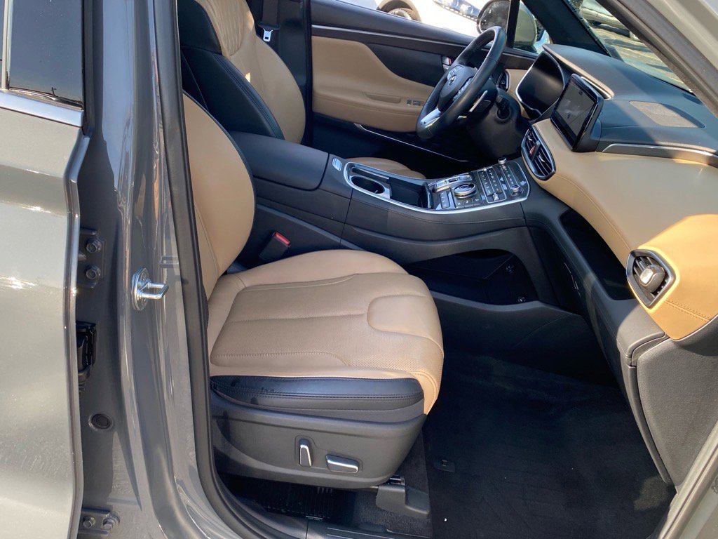 Used 2023 Hyundai Santa Fe Calligraphy image 27