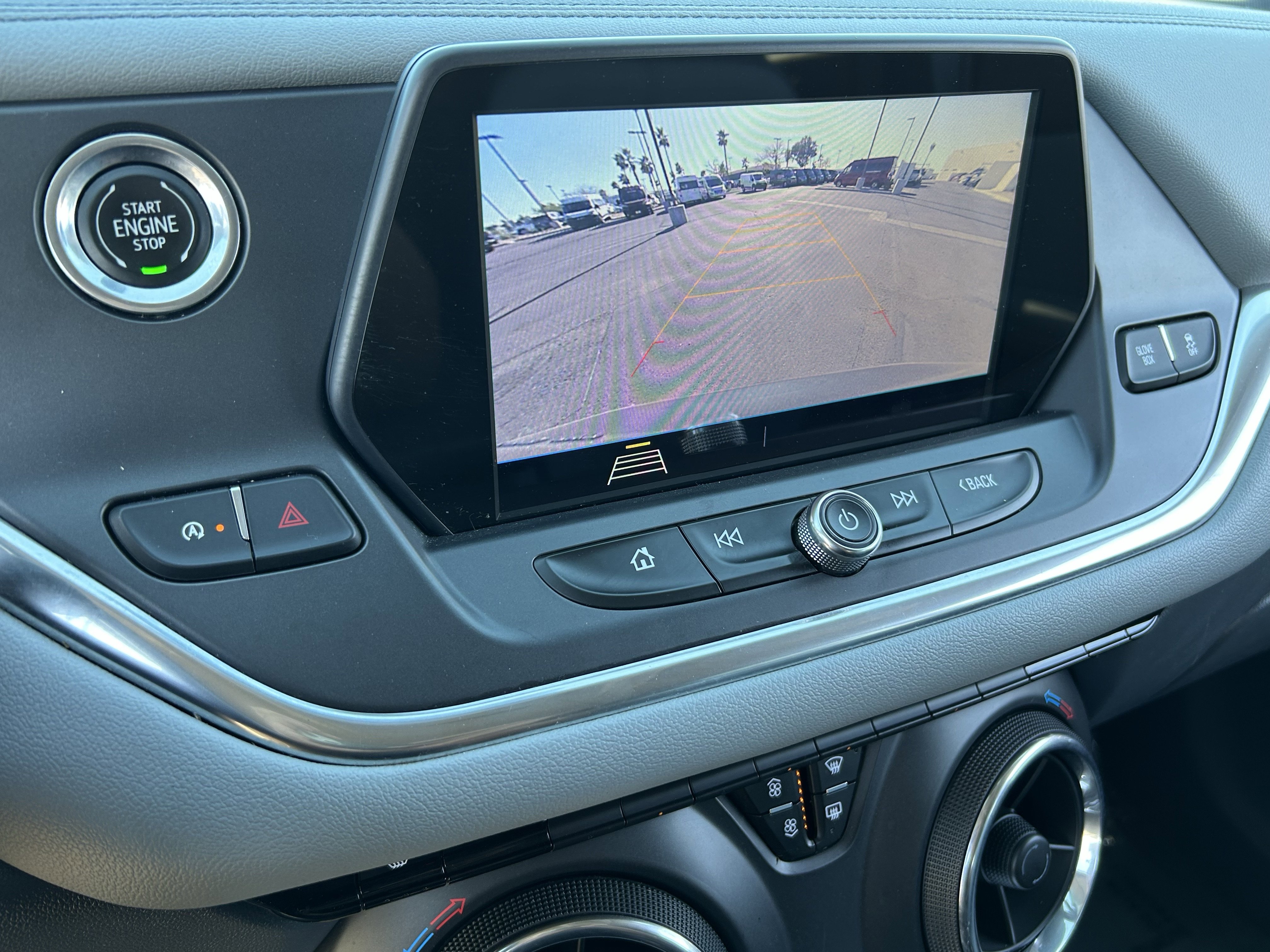 Used 2020 Chevrolet Blazer LT image 28