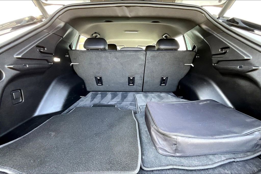 Used 2025 Chevrolet Equinox EV LT image 20