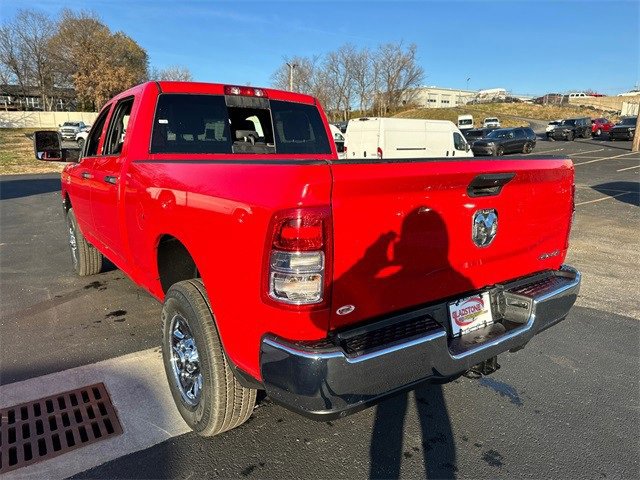 Used 2024 RAM 2500 Tradesman w/ Chrome Appearance Group image 8