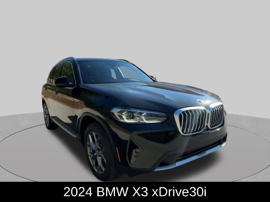 Used 2024 BMW X3 xDrive30i w/ Premium Package AWD/4WD image 3