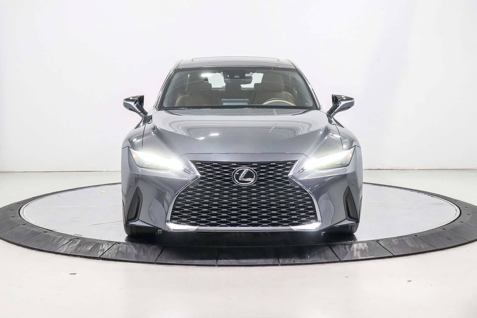 Used 2023 Lexus IS 300 w/ Comfort Package RWD image 6