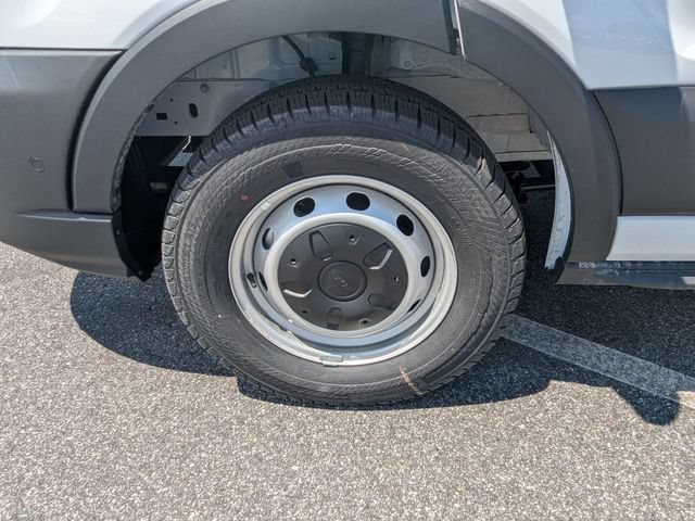 New 2026 Ford Transit 250 148 Medium Roof RWD image 23