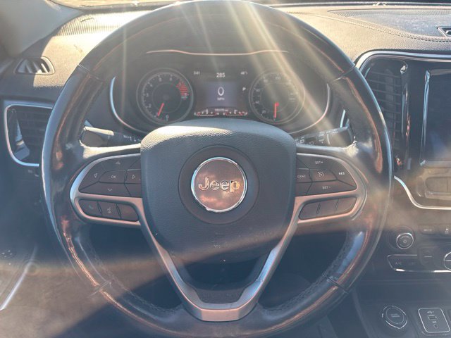 Used 2019 Jeep Cherokee Limited AWD/4WD image 17