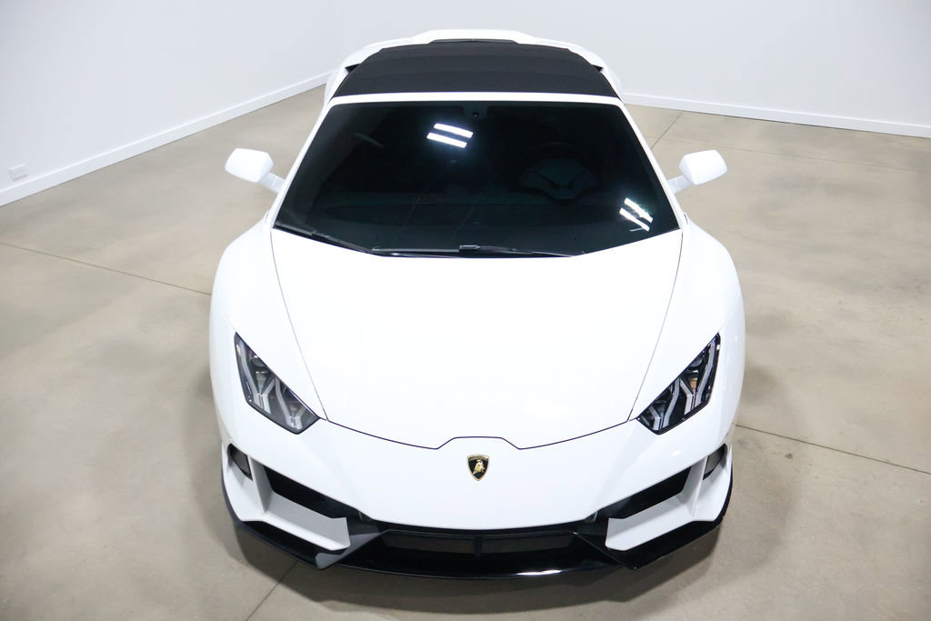 Used 2024 Lamborghini Huracan EVO image 30