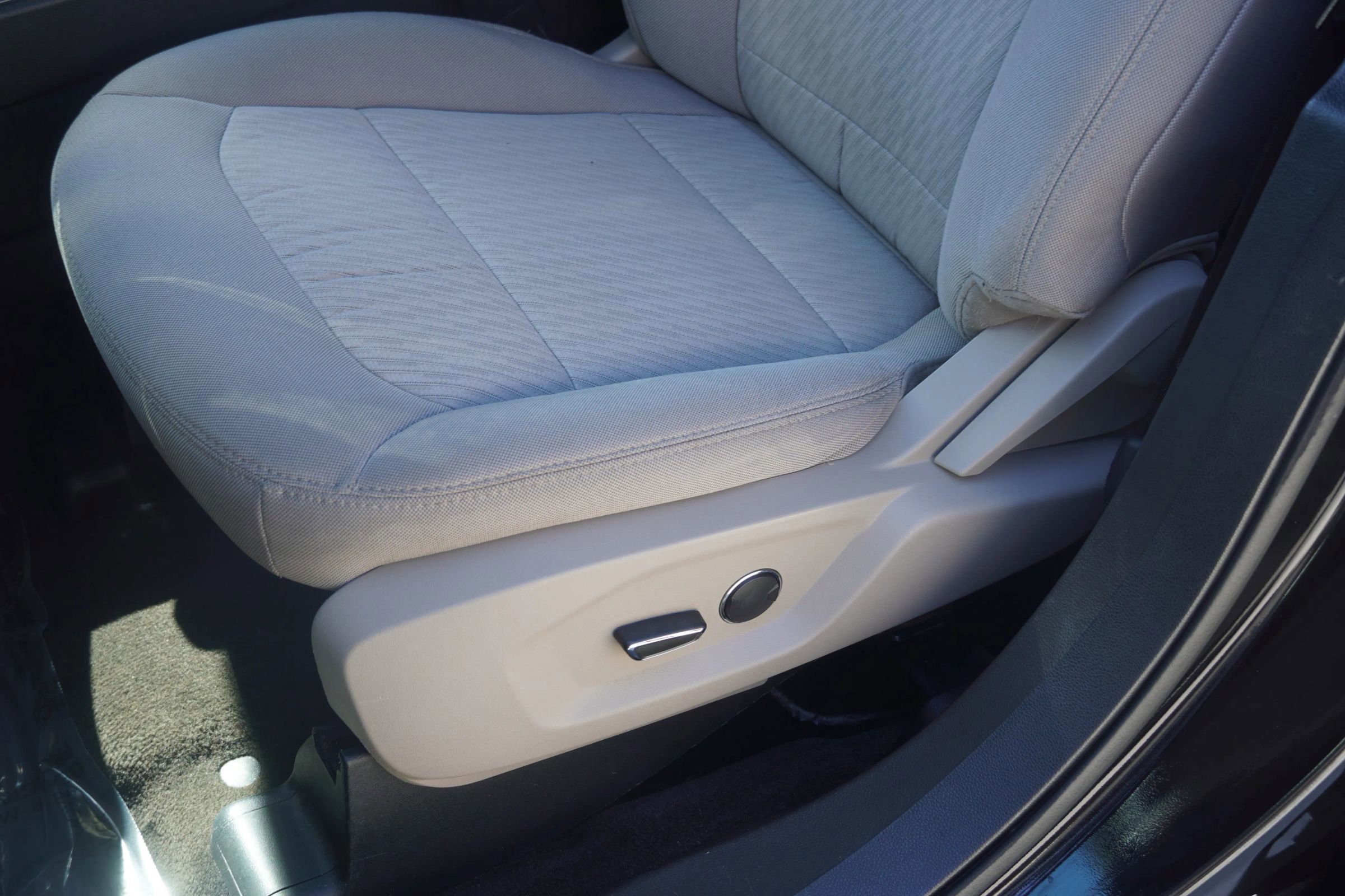 Used 2018 Ford Explorer 4WD image 27