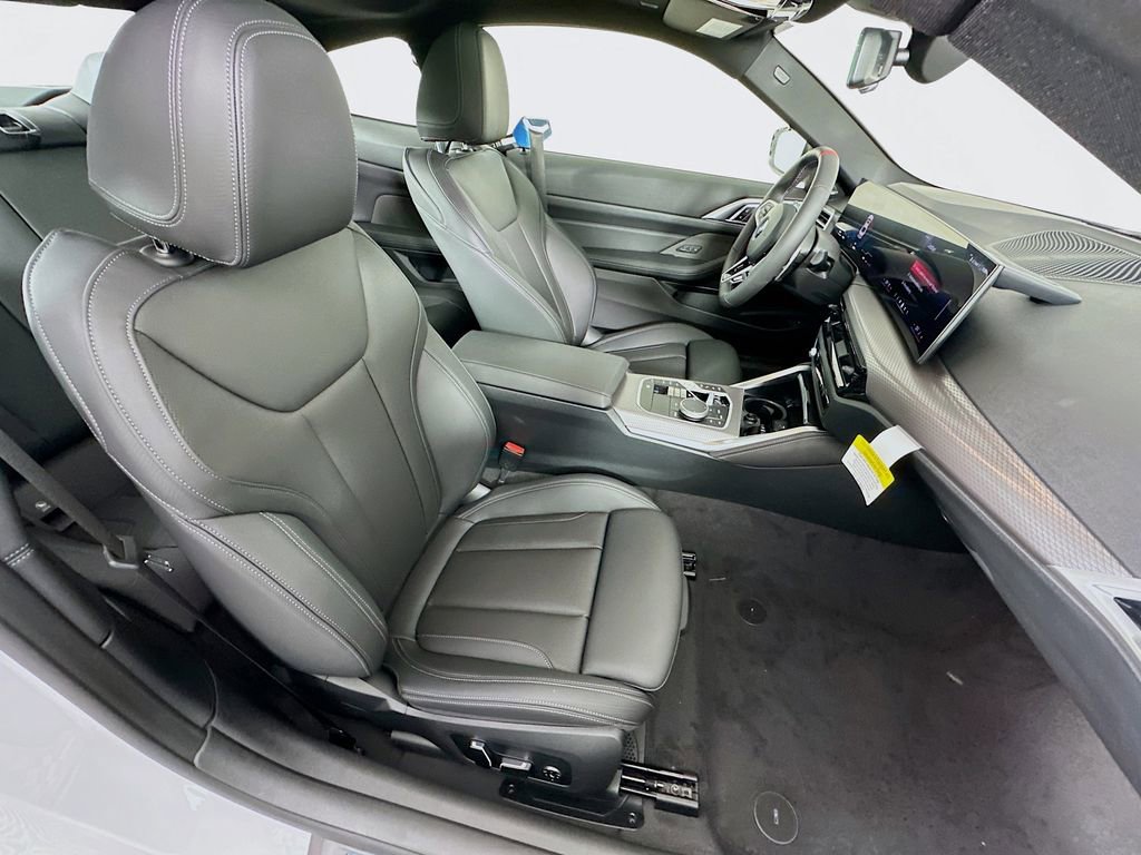 New 2026 BMW 440i xDrive Coupe w/ Parking Assistance Package image 34
