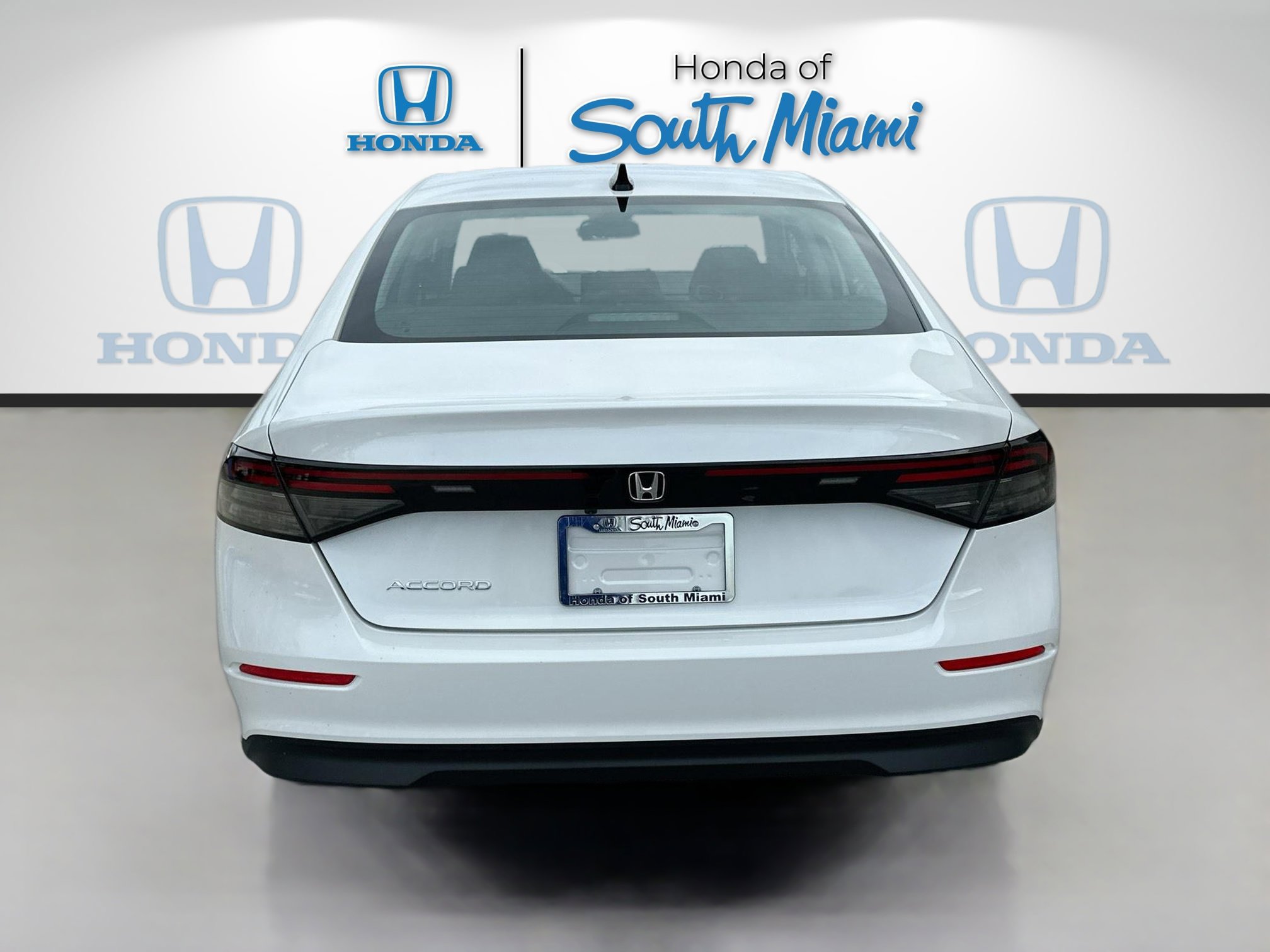 New 2025 Honda Accord SE image 5