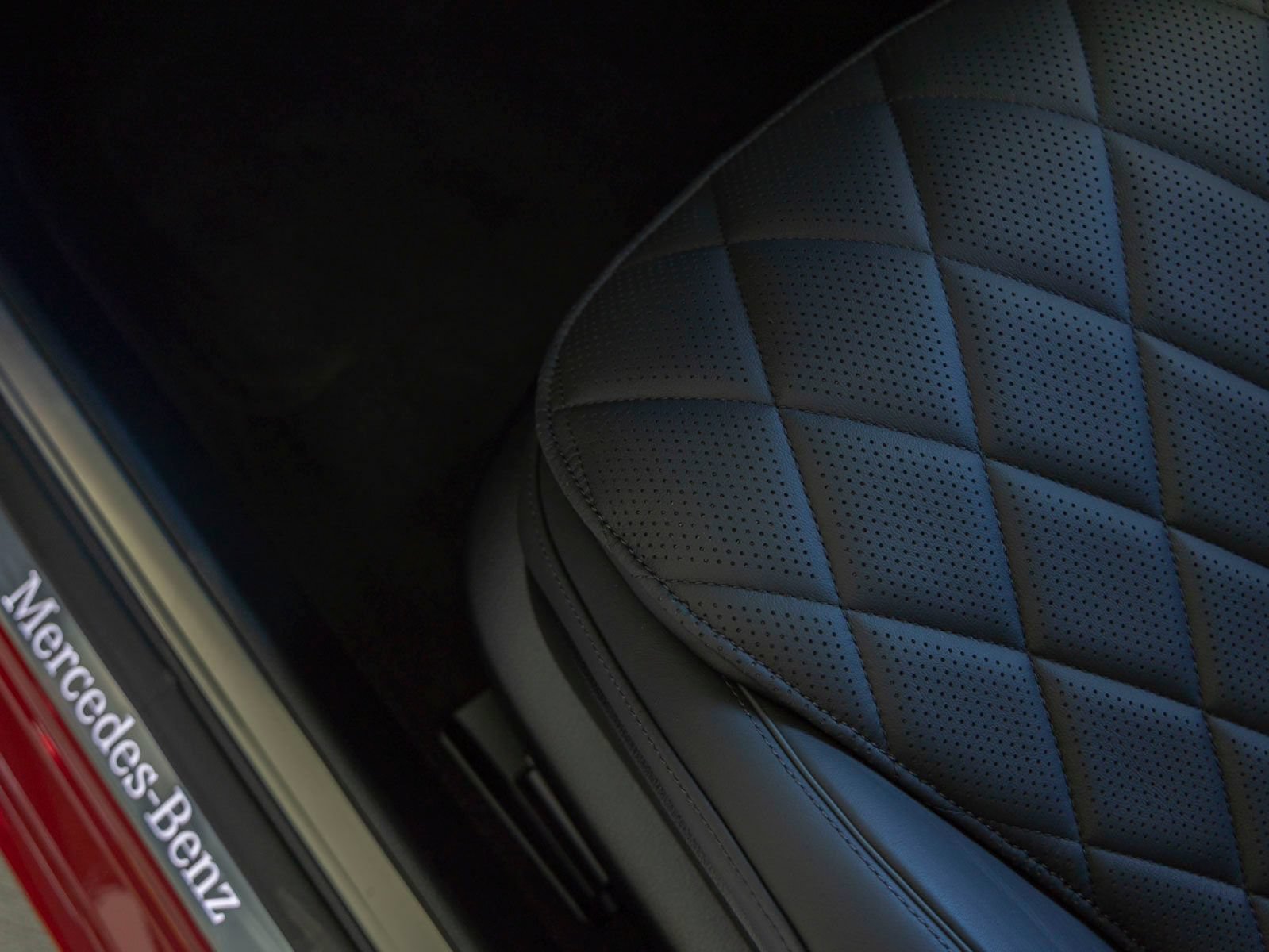 New 2027 Mercedes-Benz S 580 4MATIC Sedan image 16