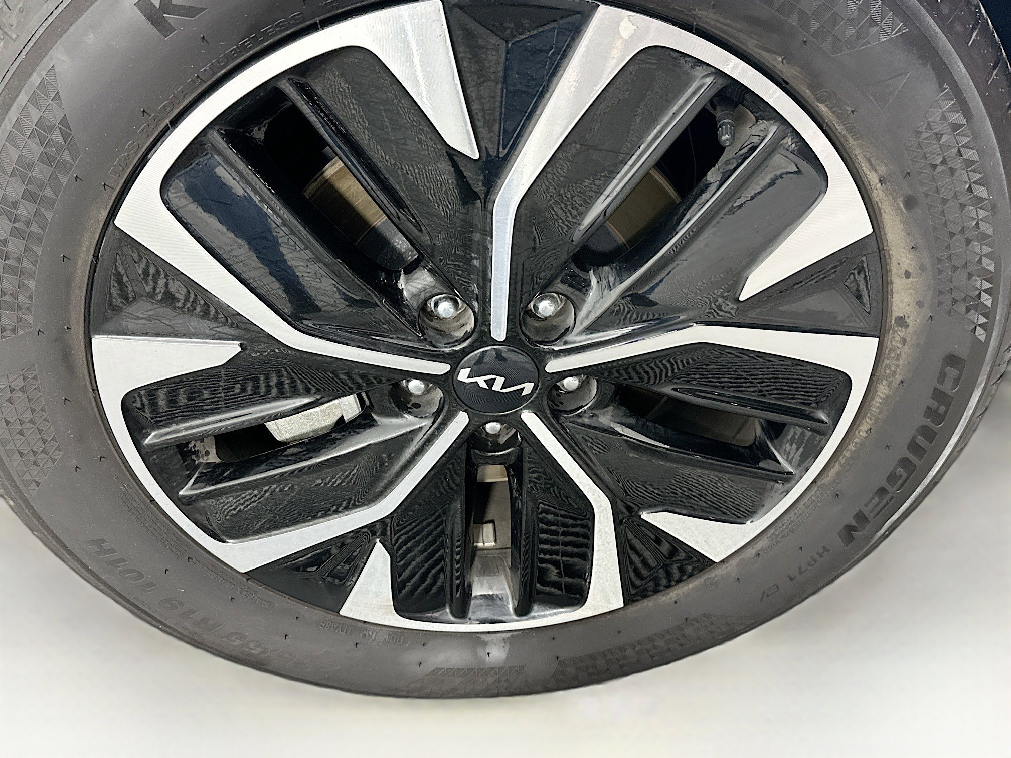 Used 2023 Kia EV6 Wind w/ Wind Technology Package RWD image 11