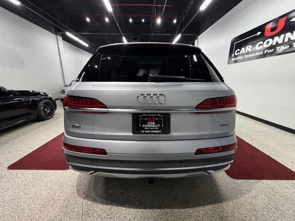 Used 2020 Audi Q7 3.0T Prestige w/ Prestige Package AWD/4WD image 11