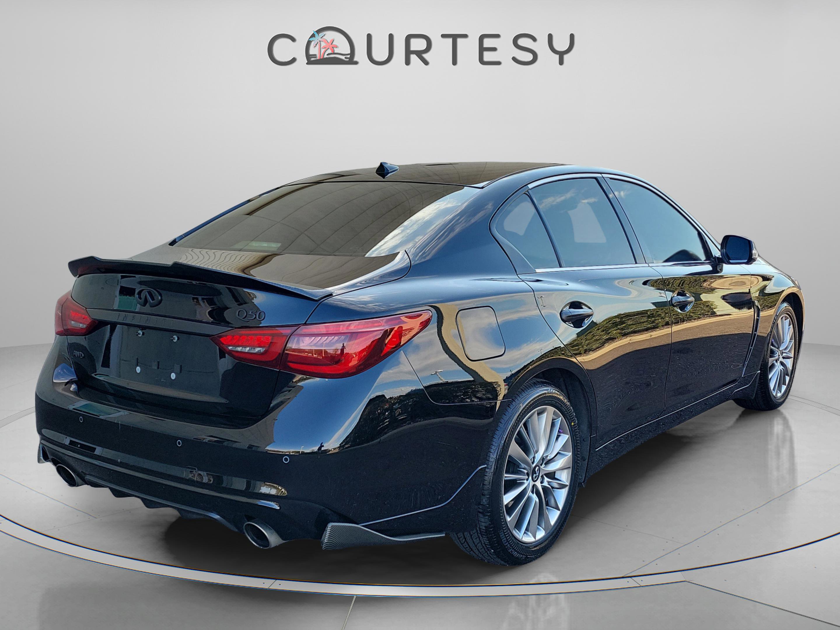 Certified 2023 INFINITI Q50 Luxe w/ Cargo Package image 4