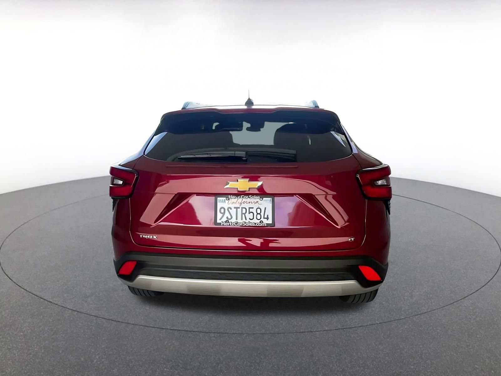 Used 2025 Chevrolet Trax LT image 11