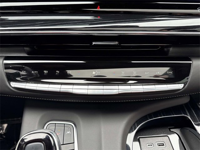 Used 2024 Cadillac Escalade V image 27