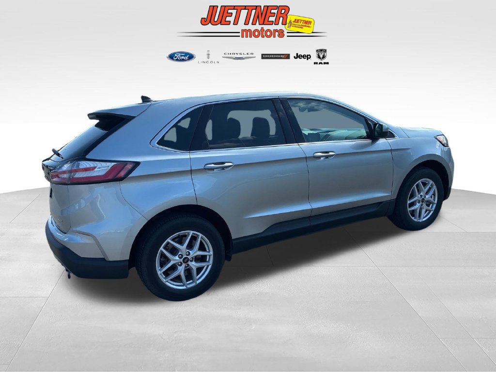 Used 2023 Ford Edge SEL AWD/4WD image 5